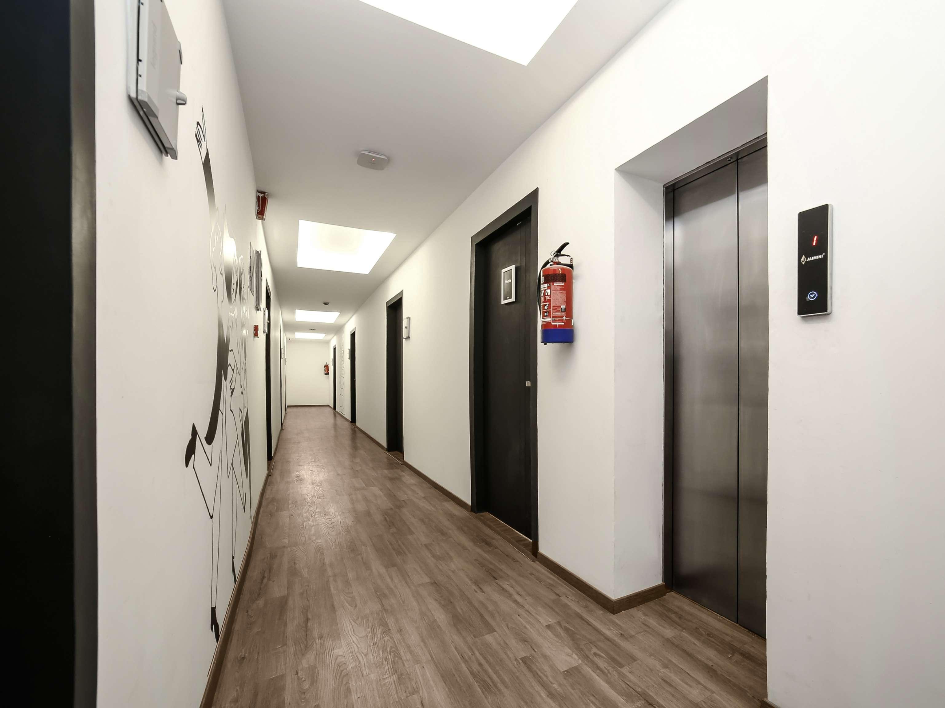 Collection O Townhouse 069 Hotel Гургаон Екстериор снимка